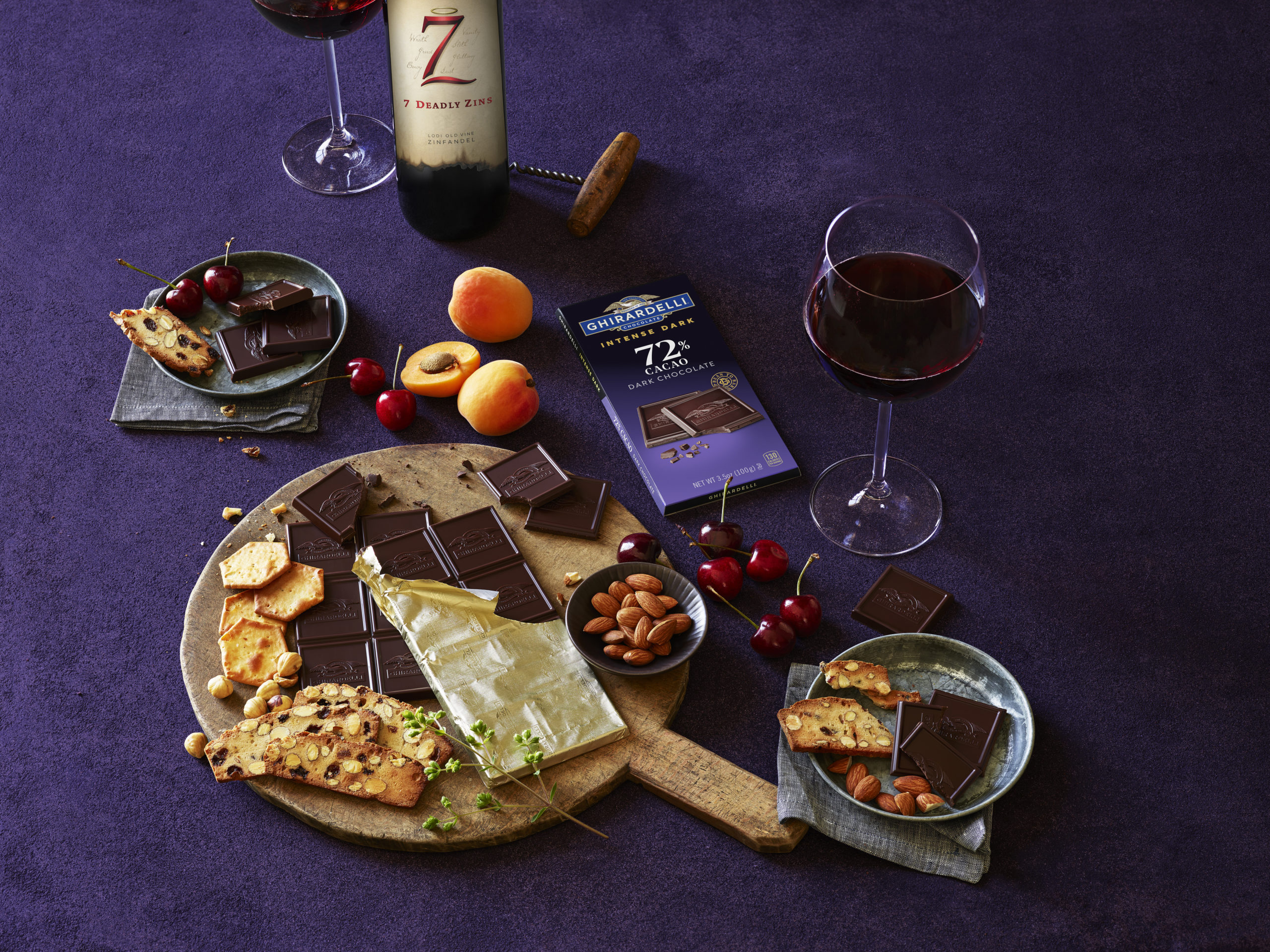 Perfect Friday Night: Wine & Homemade Cookies - v19l580